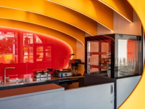 Innenausbau_Cafe_Bar_Duesseldorf_Berghaus-Architekten